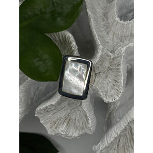 Elegant 925 Sterling Silver White Abalone Mother of Pearl Ring Size 7